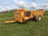 Kuhn Knight 8114 Pro Twin S/A Dry Manure Spreader,