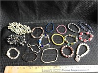 Bracelet lot