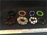 Set of 8 bracelets