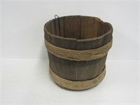 Cedar bucket, primitive