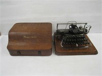 Blickensderfer Typewriter w/ oak case