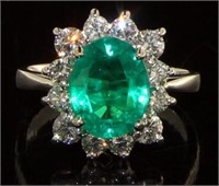 14kt Gold 4.12 ct Oval Emerald & Diamond Ring