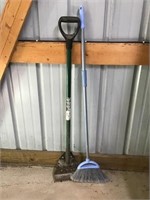 Roofing Shovel & Broom