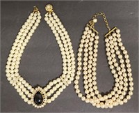Vintage Faux Pearl Necklaces 2 pcs