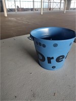 Dream pail