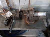 2 Assorted Manual Aluminium Threading Tools