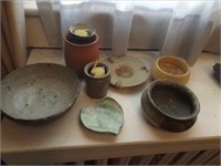 (7) Glazed Pottery Items
