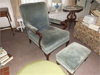 Arm Chair w/ Ottoman