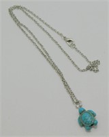 New Turquoise Turtle Pendant with 20" Chain