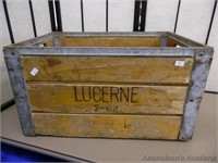 Lucerne 2-62 Wooden Milk Crate