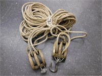 2 Hook Block & Tackle - 20+ Foot Rope