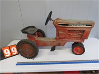 INTERNATIONAL ERTL PEDAL TRACTOR CAST ALUMINUM