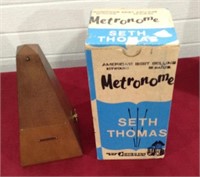 Seth Thomas metronome w/box