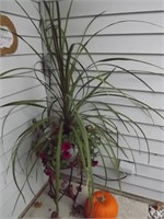 Plant & plant stand