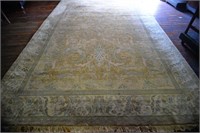 Fine Estate Hand Tufted Rug 8.4 x 12.8 ft