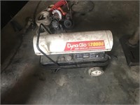 DynaGlo 120,000 Kerosene Heater
