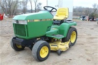 John Deere 265 Riding Lawn Mower