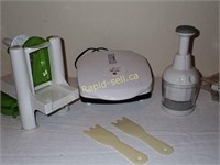 Kitchen Gadgets & Small Appliances