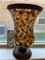 GLASS CANDLE VASE