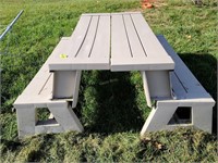 Plastic picnic table