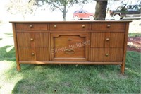 Drexel - The Aret Shoppe 9 Drawer Dresser & Mirror