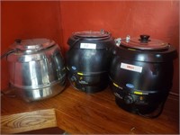 Bean Pots for Chilli or Soups Quantity of 3