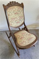 Wooden Frame Folding Rocking Chair