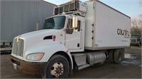 2010 Kenworth T300 Cube Van