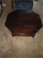 Ethan Allen Pine Coffee Table, 38x38x16