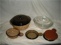 Assorted Pyrex Cookware