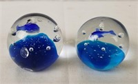 2 Fishes & Bubbles Glass Art Paperweights