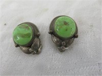 VINTAGE NAVAJO STERLING SILVER AND GREEN
