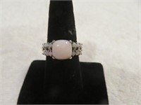 BEAUTIFUL STERLING SILVER RING WITH WHITE OPALS