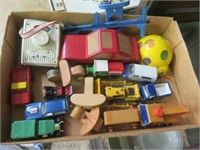 SELECTION OF VINTAGE TOYS, SOME HANDMADE