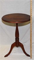 MAHOGANY STAND FOR PAINT OR REFINISH