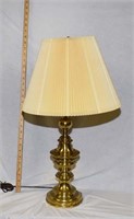 NICE SOLID BRASS TABLE LAMP
