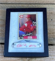 PETE ROSE KNIFE AND CARD IN GLASS FRONT CASE