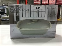 NIB Stoneware Baking Dish