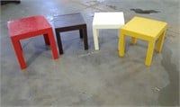 4 plastic tables
