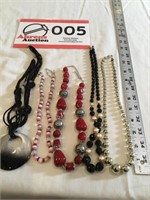 Necklaces-17 Costume jewelry