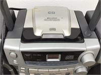 DIGITAL COMPACT DISC PLAYER
