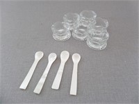 Lot (6) Salts w/ 4 Mother of Pearl Spoons