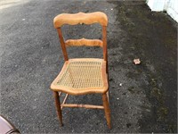 TIGER MAPLE SIDE CHAIR WITH CANE SEAT