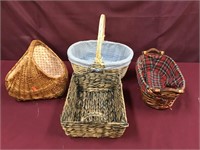 Four Baskets With a Tote