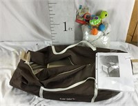 Carters Folding Playpen with Bag