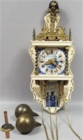 Vintage Bulova “Nu Elck Syn Sin” Dutch Clock