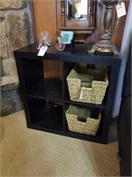 CUBE TABLE W/ 2 BASKETS