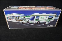 Hess Toy Truck RV with Accesories 1998 NIB