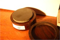 VINTAGE WOODEN HOLDER WITH HONING STONE