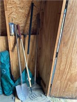 Shovel/(2) Rakes/ (2) Hammers